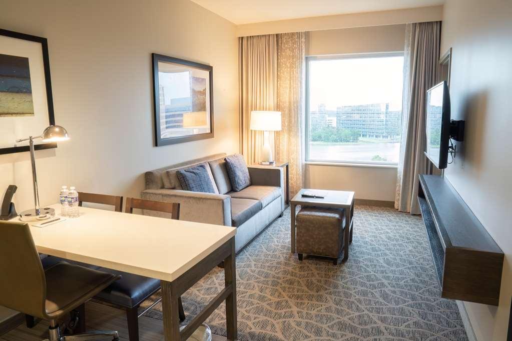 Embassy Suites By Hilton The Woodlands Habitación foto