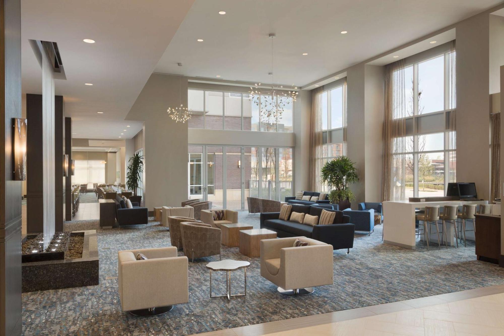 Embassy Suites By Hilton The Woodlands Exterior foto